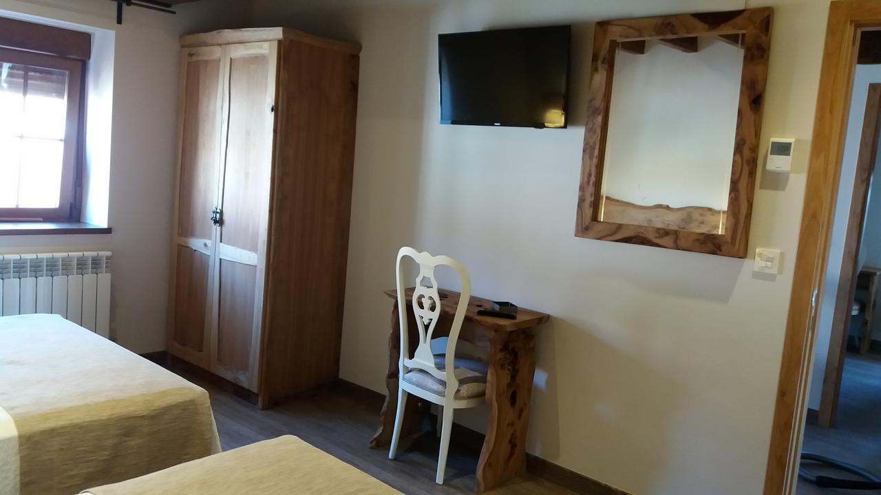 Hotel Rural El Yunque Santibanez de la Pena Ngoại thất bức ảnh